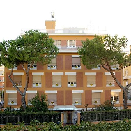 La Casa Di Nazareth Hotell Rom Exteriör bild
